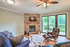 Mtn Cabin with Balcony and View in Burnsville!